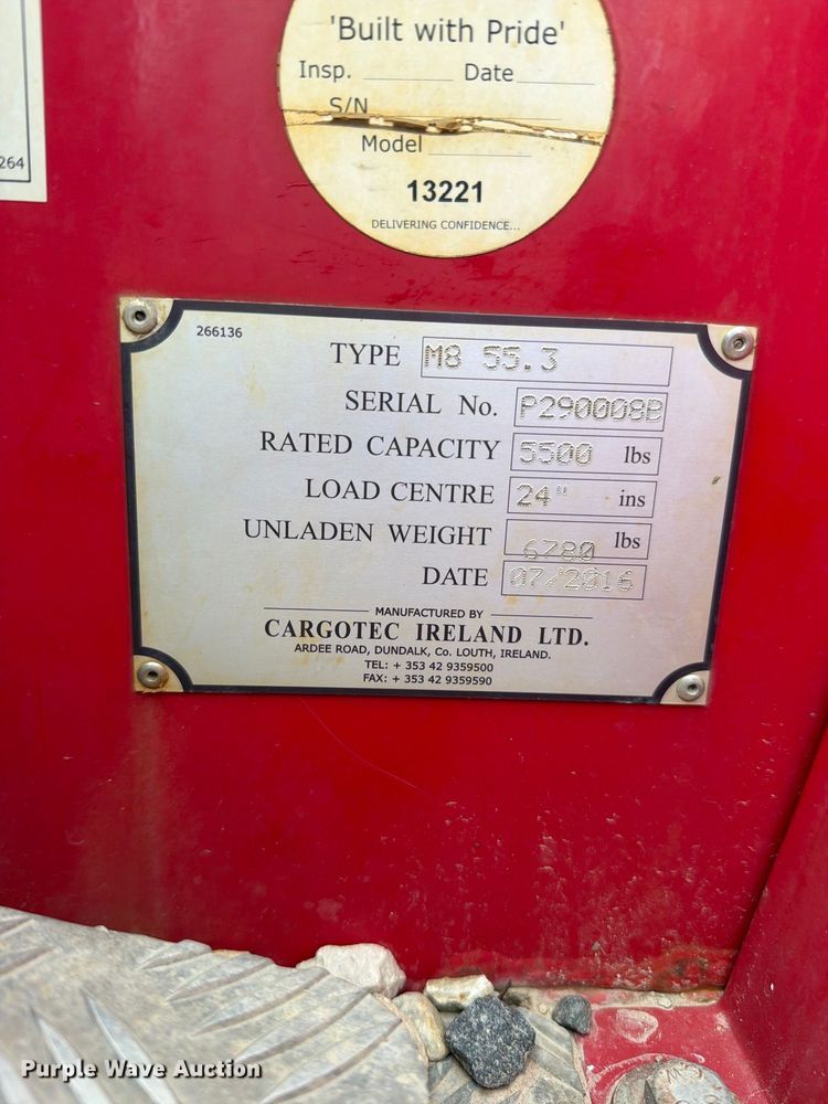 image for item EO8735 2016 Moffett M85502 forklift