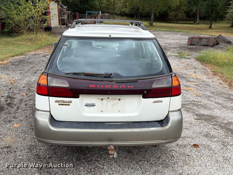 image for item EO8742 2000 Subaru Legacy Outback SUV