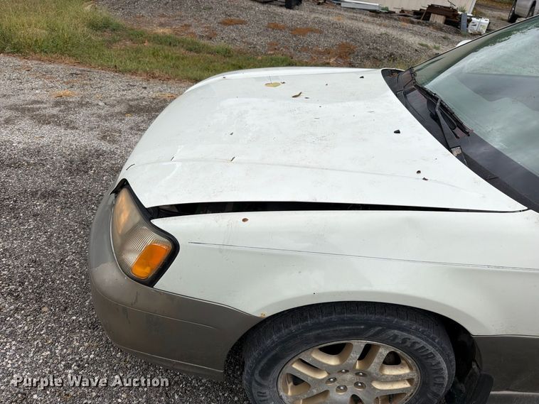 image for item EO8742 2000 Subaru Legacy Outback SUV