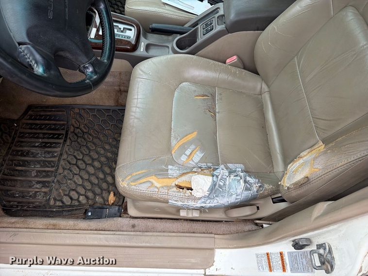 image for item EO8742 2000 Subaru Legacy Outback SUV