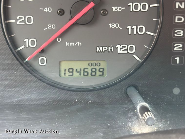 image for item EO8742 2000 Subaru Legacy Outback SUV