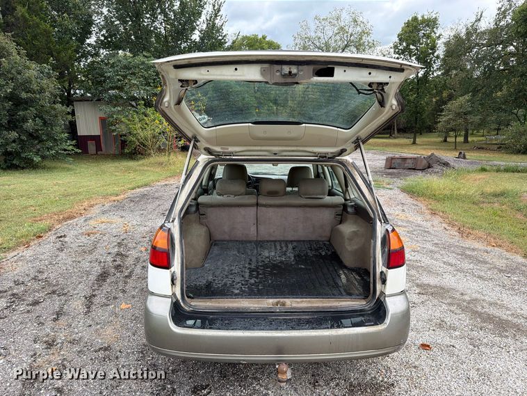 image for item EO8742 2000 Subaru Legacy Outback SUV