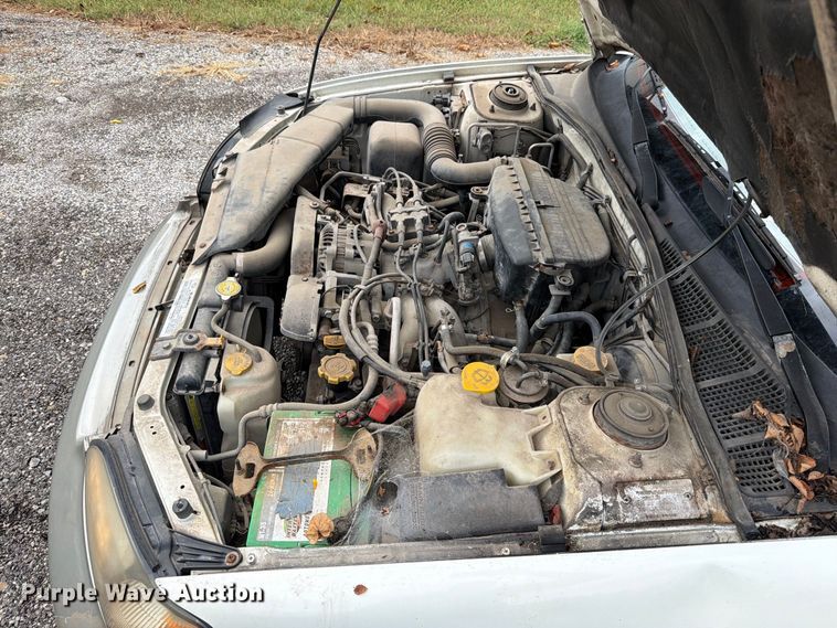 image for item EO8742 2000 Subaru Legacy Outback SUV