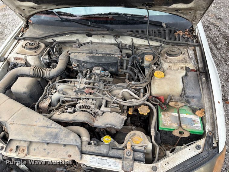image for item EO8742 2000 Subaru Legacy Outback SUV