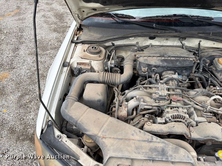 image for item EO8742 2000 Subaru Legacy Outback SUV