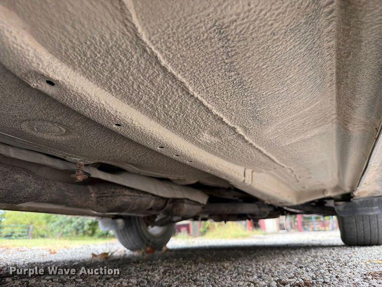 image for item EO8742 2000 Subaru Legacy Outback SUV