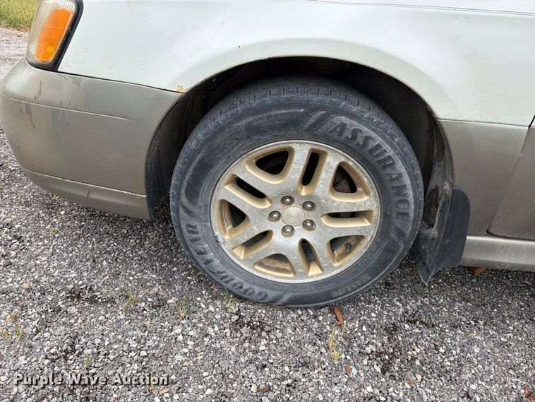 image for item EO8742 2000 Subaru Legacy Outback SUV