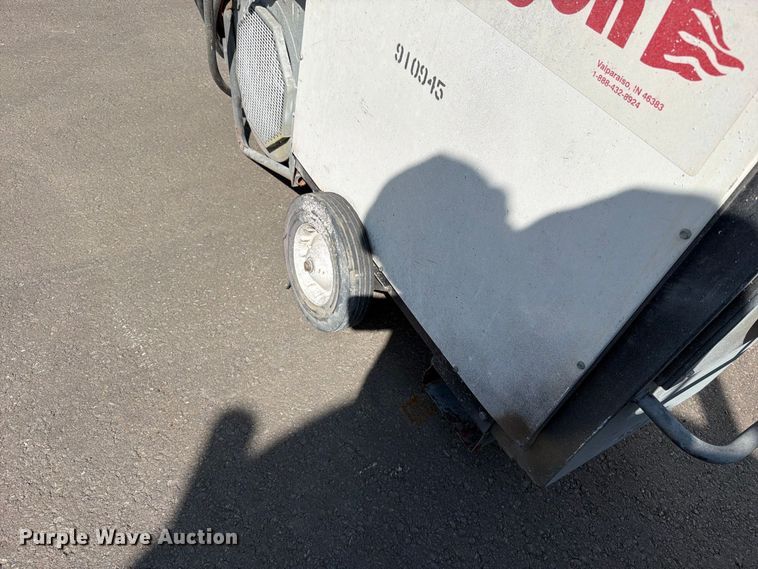 image for item EO8748 Heat Wagon heater
