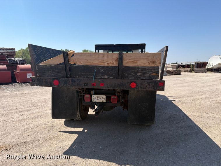 image for item EP7572 1998 International 4700 dump flatbed truck