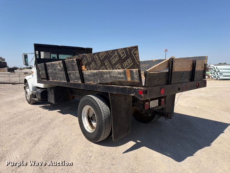 image for item EP7572 1998 International 4700 dump flatbed truck