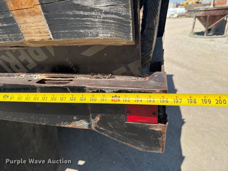 image for item EP7572 1998 International 4700 dump flatbed truck