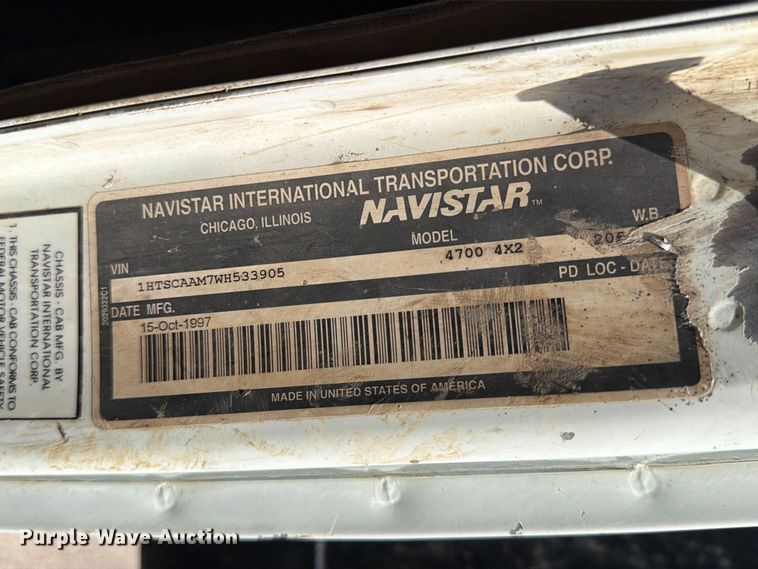 image for item EP7572 1998 International 4700 dump flatbed truck