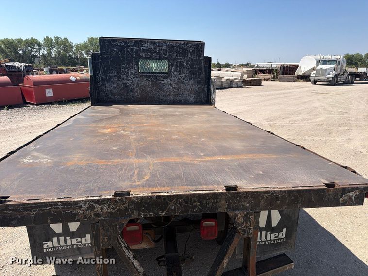 image for item EP7573 1997 International 4700 dump flatbed truck