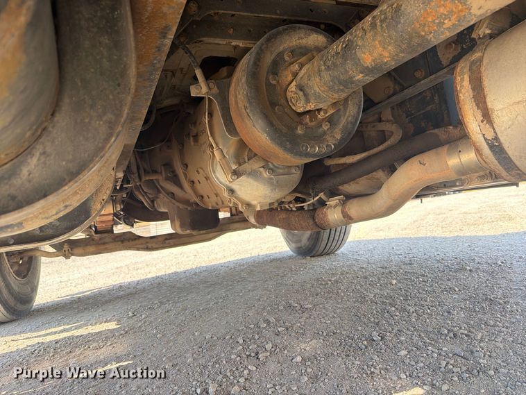 image for item EP7573 1997 International 4700 dump flatbed truck