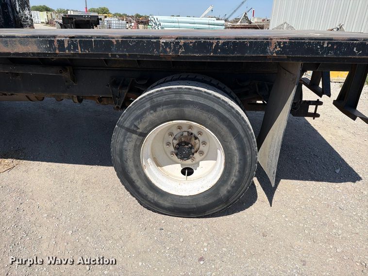 image for item EP7573 1997 International 4700 dump flatbed truck