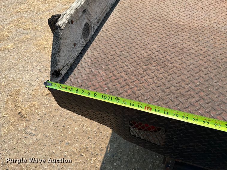 image for item ER1899 1977 Ford F250 Ranger Camper Special flatbed pickup truck