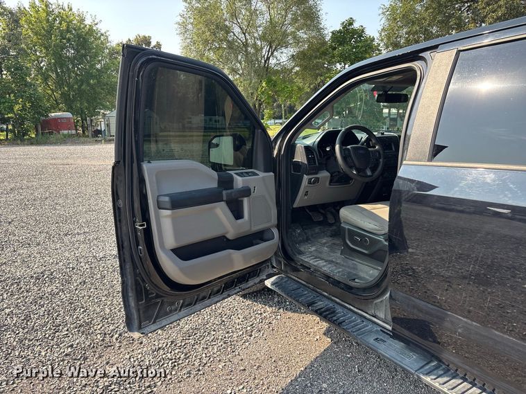 image for item ER3218 2018 Ford F150 Police Responder Crew Cab pickup truck