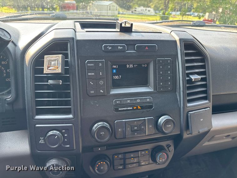 image for item ER3218 2018 Ford F150 Police Responder Crew Cab pickup truck