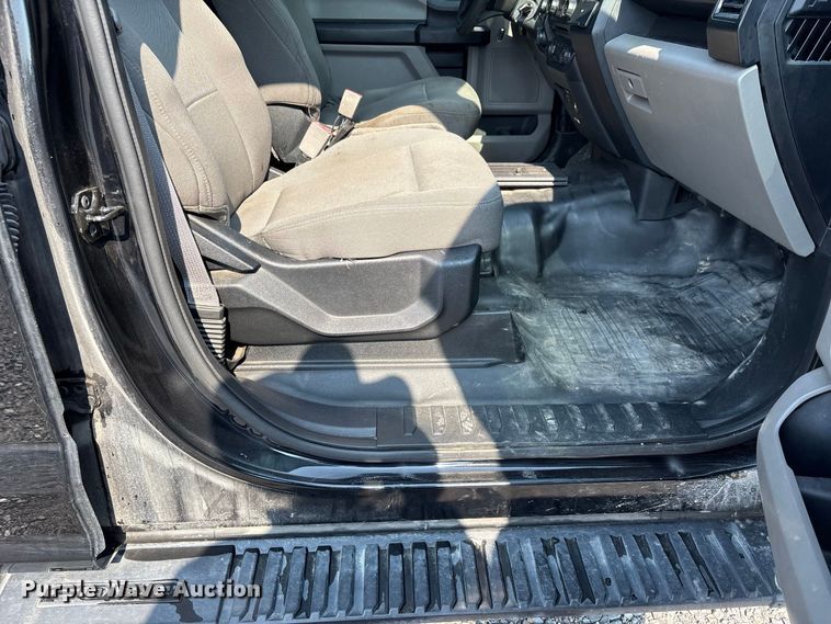image for item ER3218 2018 Ford F150 Police Responder Crew Cab pickup truck