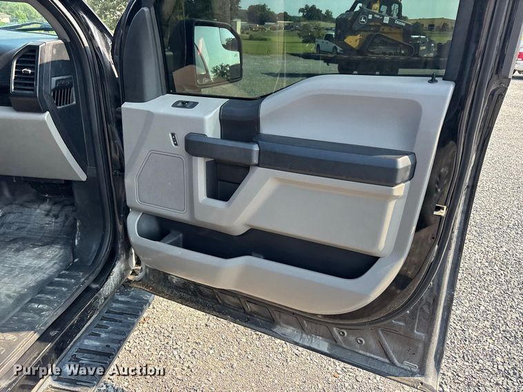 image for item ER3218 2018 Ford F150 Police Responder Crew Cab pickup truck