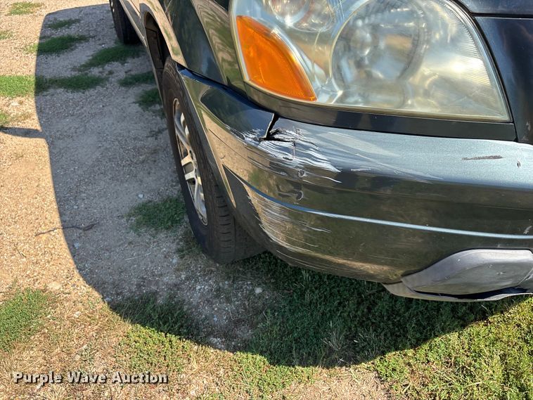 image for item ER3282 2004 Honda Pilot EX-L SUV