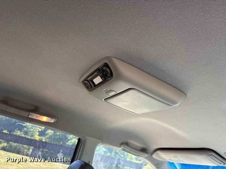 image for item ER3282 2004 Honda Pilot EX-L SUV