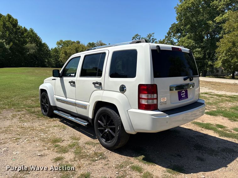 image for item ER3283 2009 Jeep Liberty Limited SUV