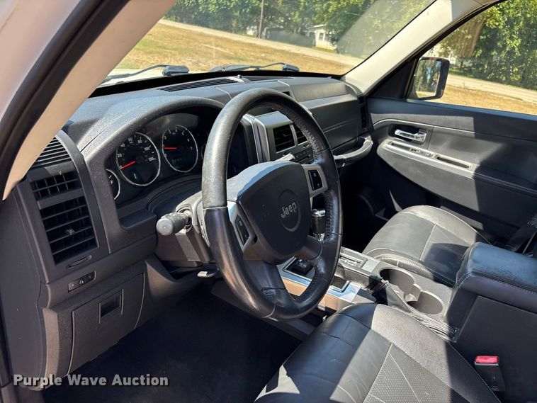 image for item ER3283 2009 Jeep Liberty Limited SUV