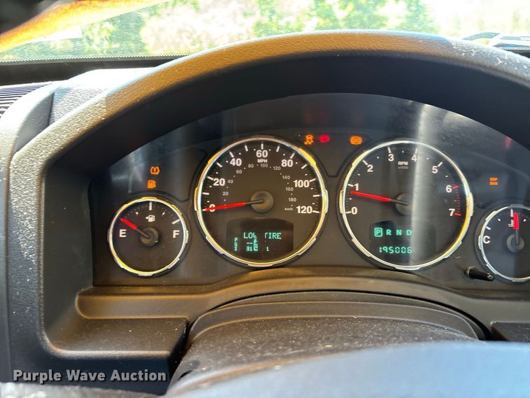 image for item ER3283 2009 Jeep Liberty Limited SUV