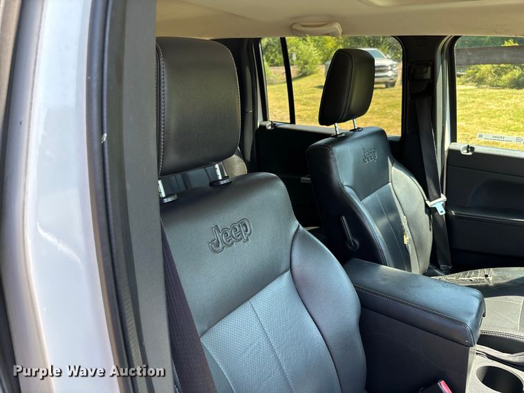 image for item ER3283 2009 Jeep Liberty Limited SUV