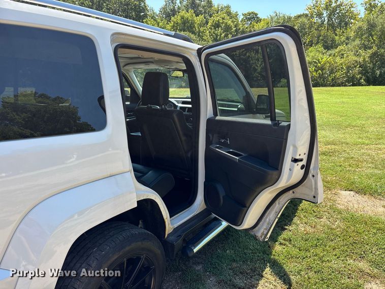 image for item ER3283 2009 Jeep Liberty Limited SUV