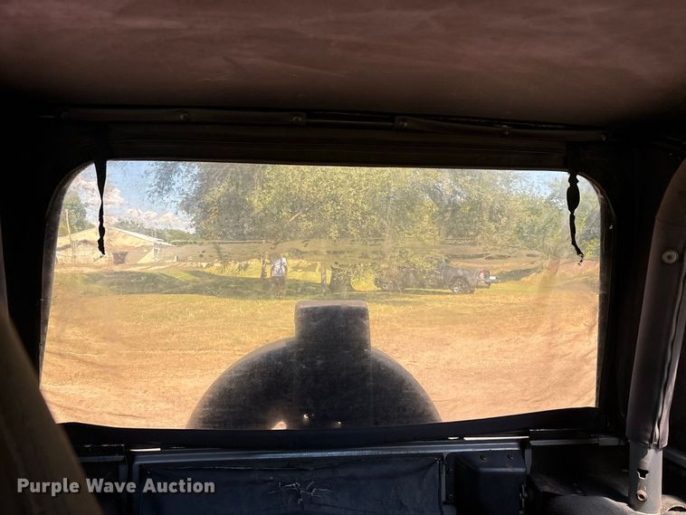 image for item ER3285 2001 Jeep Wrangler TJ SUV