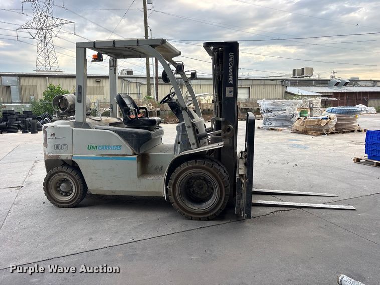 image for item ES8097 2016 UniCarriers PF80YLP forklift
