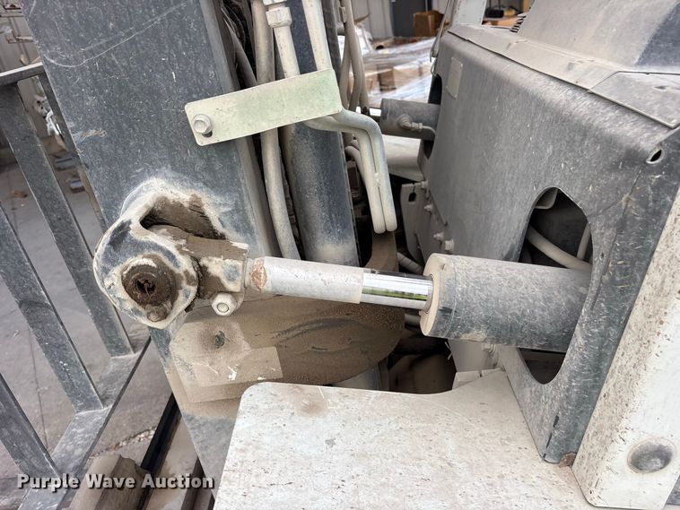 image for item ES8097 2016 UniCarriers PF80YLP forklift