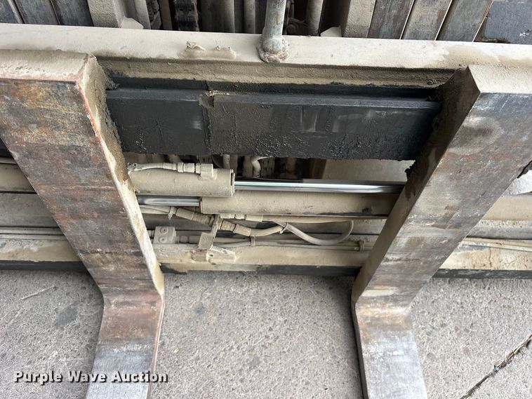 image for item ES8097 2016 UniCarriers PF80YLP forklift