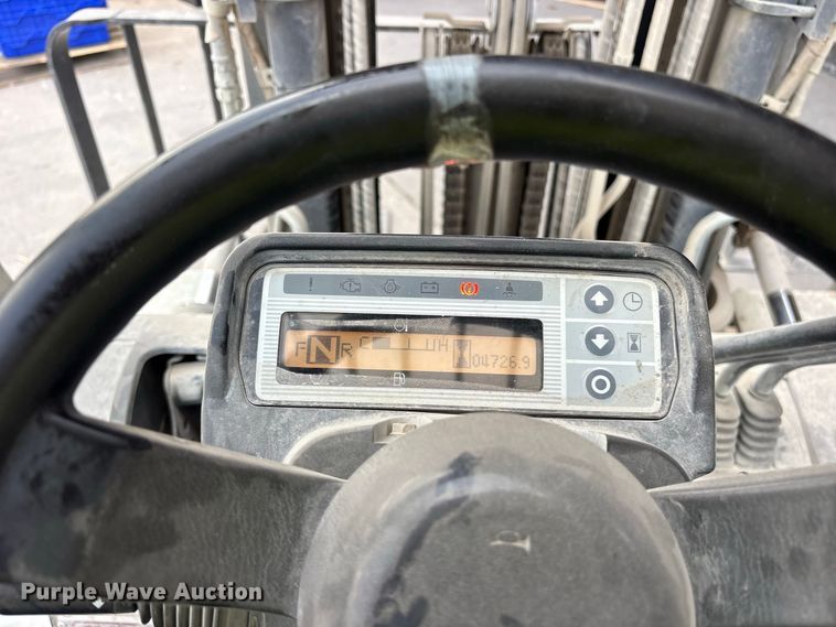 image for item ES8097 2016 UniCarriers PF80YLP forklift