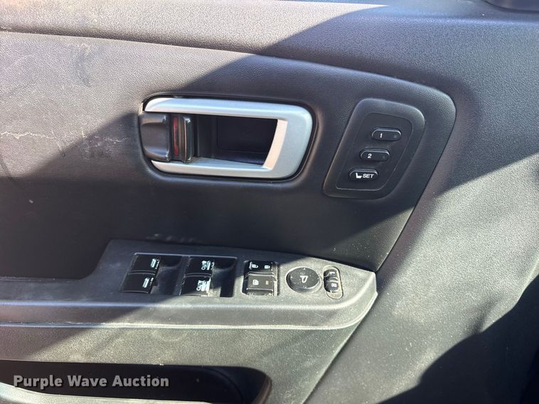 image for item ES8112 2011 Honda Pilot SUV