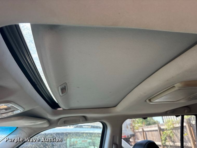image for item ES8112 2011 Honda Pilot SUV