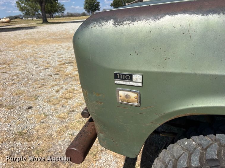 image for item ES8115 1972 International 1110 pickup truck