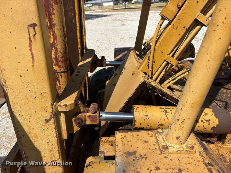 image for item ES8116 Champ HC40ZZ forklift