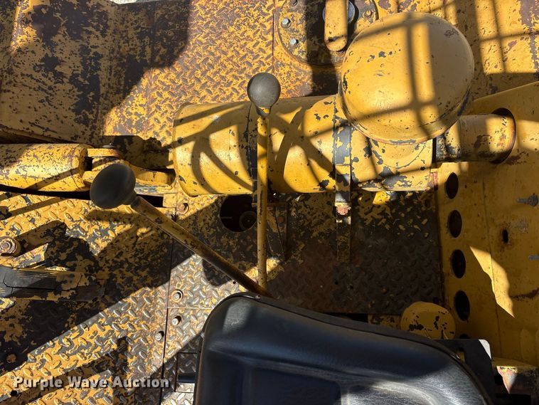 image for item ES8116 Champ HC40ZZ forklift