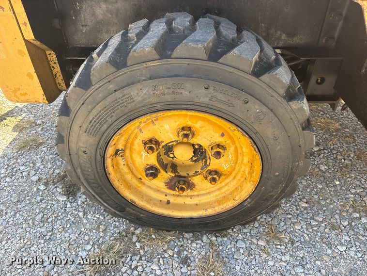 image for item ES8116 Champ HC40ZZ forklift