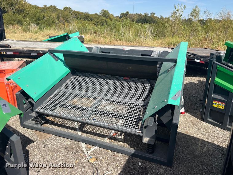 image for item ES8174 2024 Erie GF150 vibratory screen