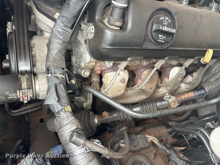 image for item ET8669 2016 Chevrolet Silverado 1500 Crew Cab pickup truck