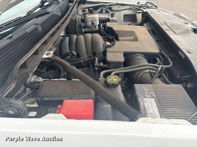 image for item ET8669 2016 Chevrolet Silverado 1500 Crew Cab pickup truck