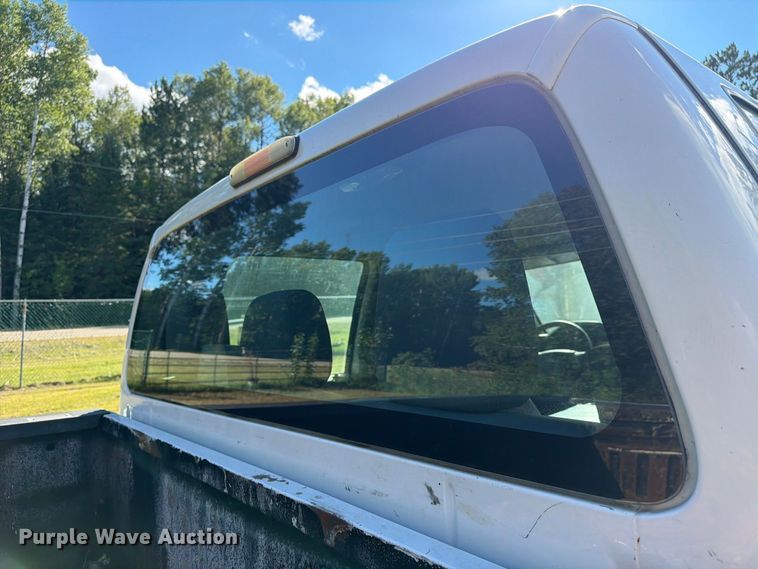 image for item EU0893 2012 Ford F350 Super Duty Crew Cab pickup truck