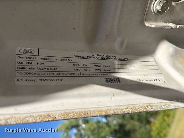 image for item EU0893 2012 Ford F350 Super Duty Crew Cab pickup truck