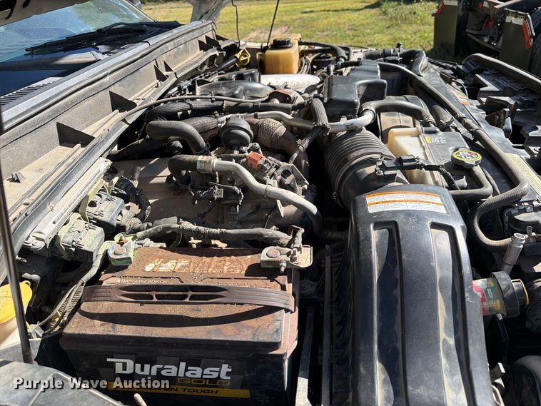 image for item EU0893 2012 Ford F350 Super Duty Crew Cab pickup truck