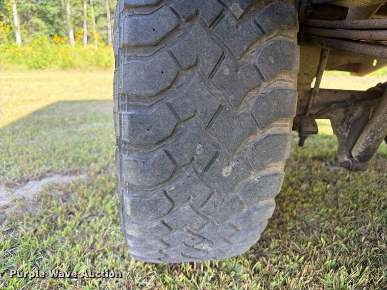 image for item EU0893 2012 Ford F350 Super Duty Crew Cab pickup truck
