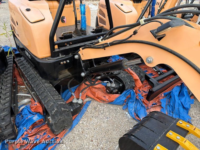 image for item EU1557 2024 Erie Industries EM15 mini excavator